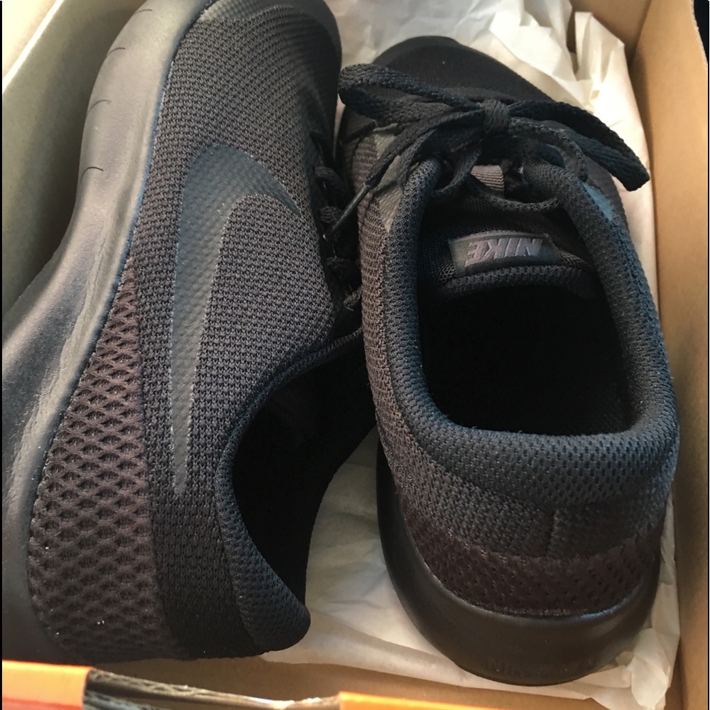 Brand New Nike Flex Sneakers